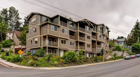 2011 Knox Ave, Bellingham, WA 98225