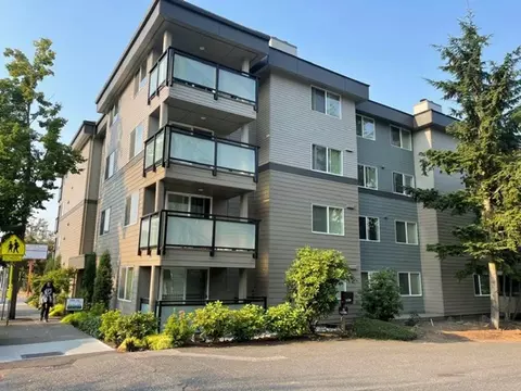 11725 15th Ave NE, Seattle, WA 98125