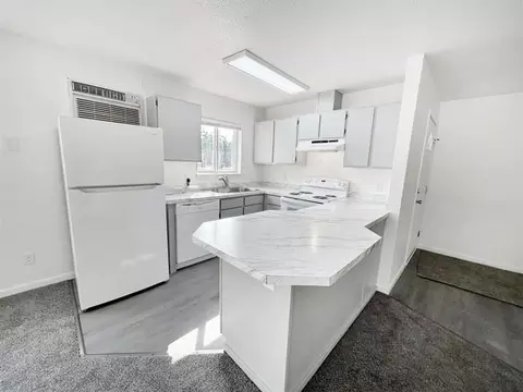 1800 N Spokane St, Post Falls, ID 83854