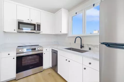 1532 E 2nd St, Long Beach, CA 90802