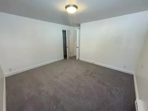 1205 Queen Anne Ave N, Seattle, WA 98109 photo 4