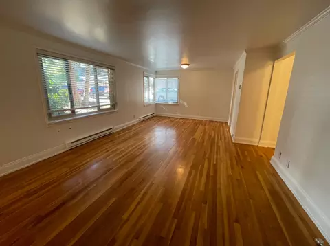 1205 Queen Anne Ave N, Seattle, WA 98109 photo 15
