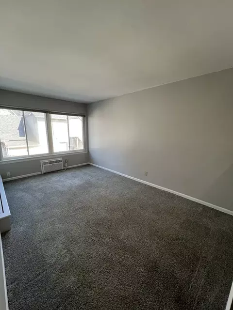 335 E Saint Joseph St, Lansing, MI 48933