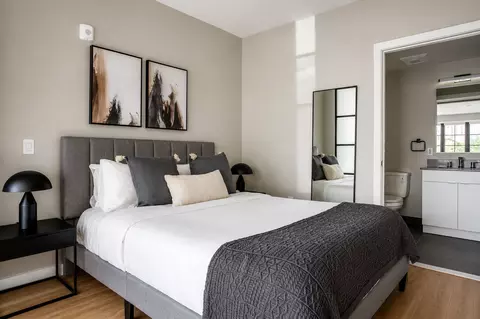 2210 Wisconsin Ave NW, Washington, DC 20007 photo 9