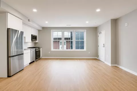 2210 Wisconsin Ave NW, Washington, DC 20007 photo 32