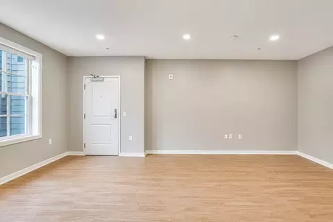 2210 Wisconsin Ave NW, Washington, DC 20007 photo 33