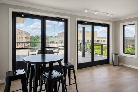 2210 Wisconsin Ave NW, Washington, DC 20007 photo 20