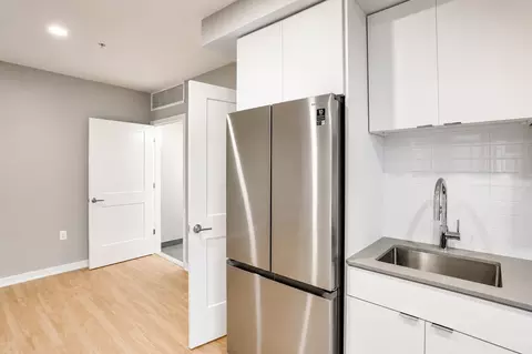 2210 Wisconsin Ave NW, Washington, DC 20007 photo 34