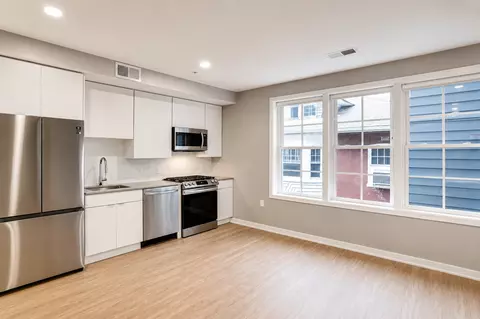 2210 Wisconsin Ave NW, Washington, DC 20007 photo 35