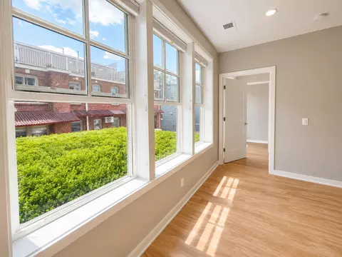 2210 Wisconsin Ave NW, Washington, DC 20007 photo 12