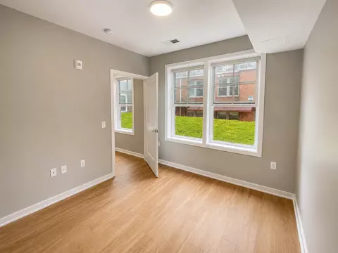 2210 Wisconsin Ave NW, Washington, DC 20007 photo 11