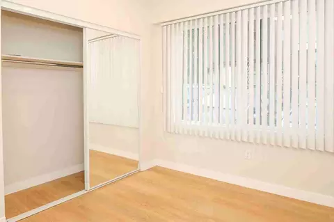645 N Hobart Blvd, Los Angeles, CA 90004 photo 8