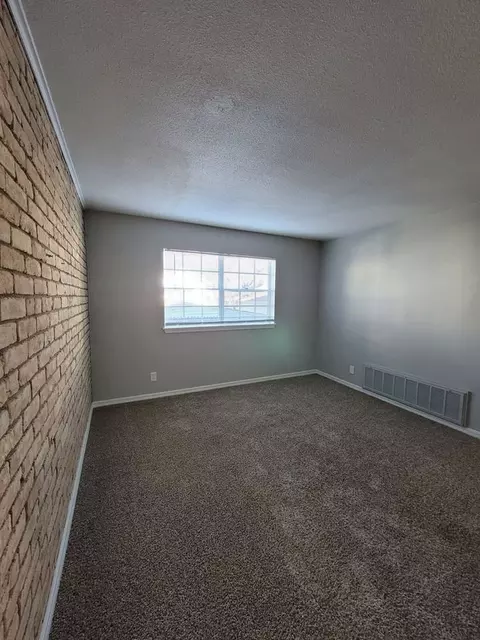 1309 E 21st St, Tulsa, OK 74114