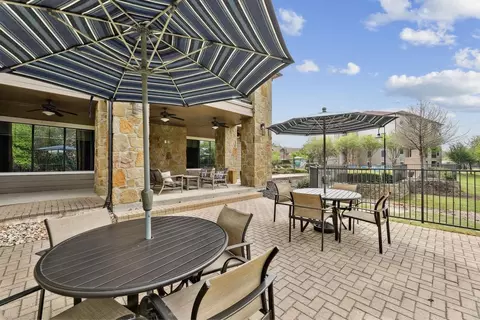 105 W 51st St, Austin, TX 78751 photo 4