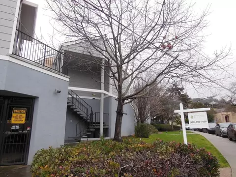 400 Laurel St, San Carlos, CA 94070