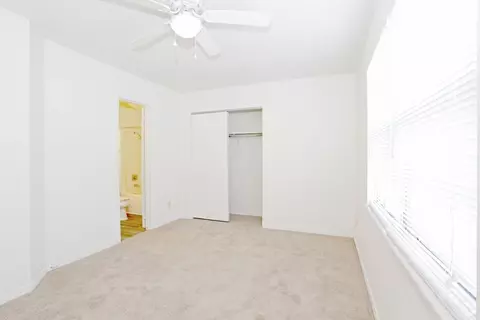 Pomona Dr, Champaign, IL 61822 photo 13