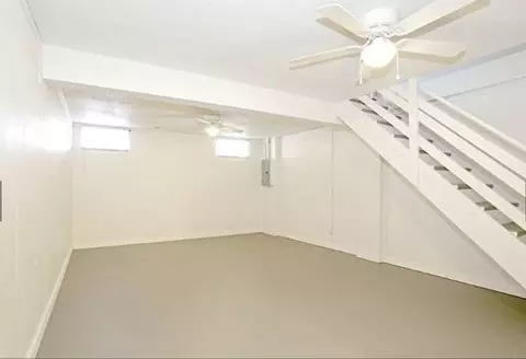 Pomona Dr, Champaign, IL 61822 photo 2