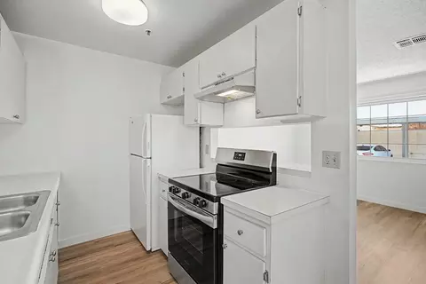 1937 Sunset Cir, Henderson, NV 89011