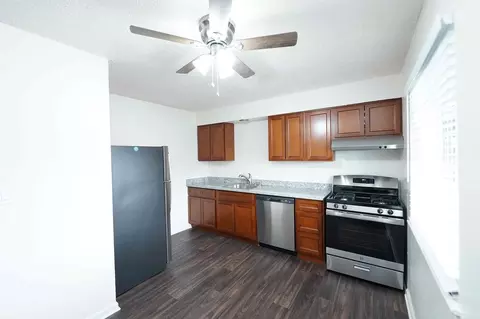7002 East Pkwy, Parkway, CA 95823 photo 8