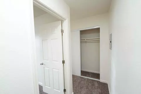7002 East Pkwy, Parkway, CA 95823 photo 11
