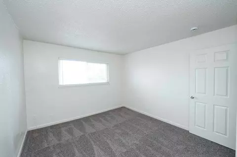7002 East Pkwy, Parkway, CA 95823 photo 10
