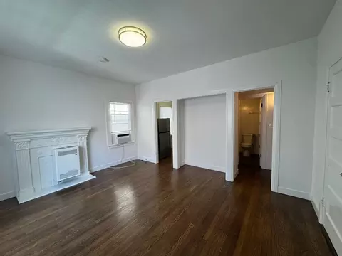 5324 Monroe St, Los Angeles, CA 90038