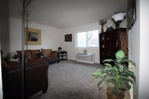 1300 Wildwood Pkwy, Baltimore, MD 21229