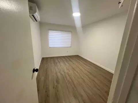 59 N Oak Ave, Pasadena, CA 91107