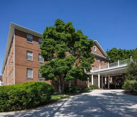 1 Montgomery Ave, Bala Cynwyd, PA 19004
