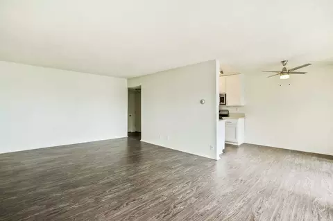 18541 Vincennes St, Los Angeles, CA 91324