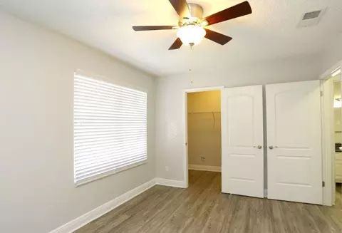 2101 W Anderson Ln, Austin, TX 78757 photo 3