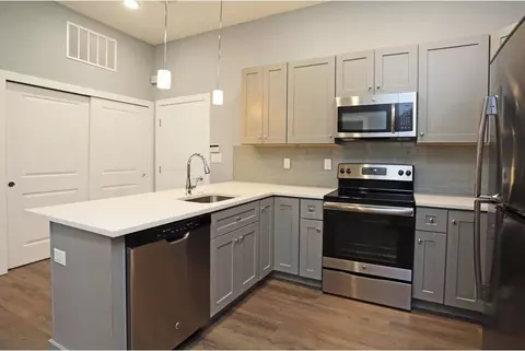 3925 Haverford Ave, Philadelphia, PA 19104