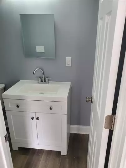 2101 Mchenry St, Baltimore, MD 21223 photo 9