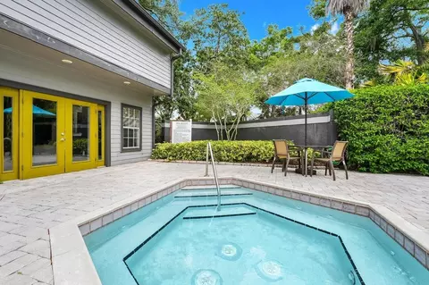 651 Glades Cir, Altamonte Springs, FL 32714 photo 11