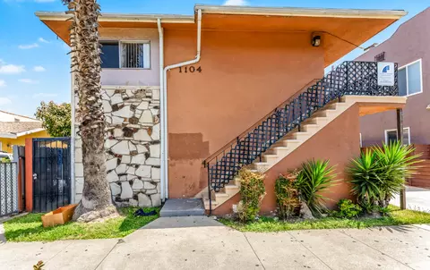 1104 Cherry Ave, Long Beach, CA 90813