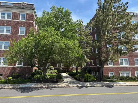101 Summer St, Malden, MA 02148