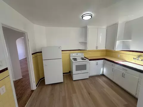 1571 Revere Ave, San Francisco, CA 94124
