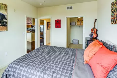 2815 Guadalupe St, Austin, TX 78705 photo 4