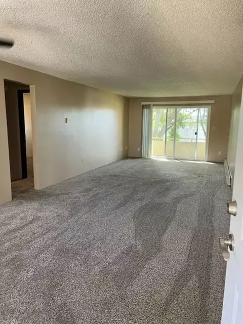 120 E Hawthorne Rd, Country Homes, WA 99218