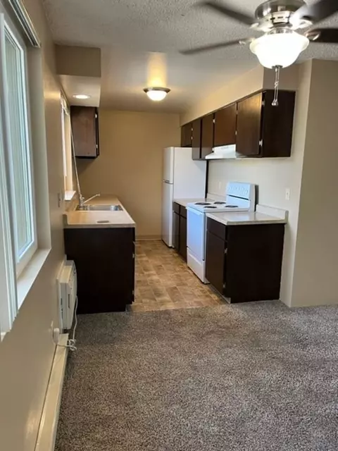 120 E Hawthorne Rd, Country Homes, WA 99218