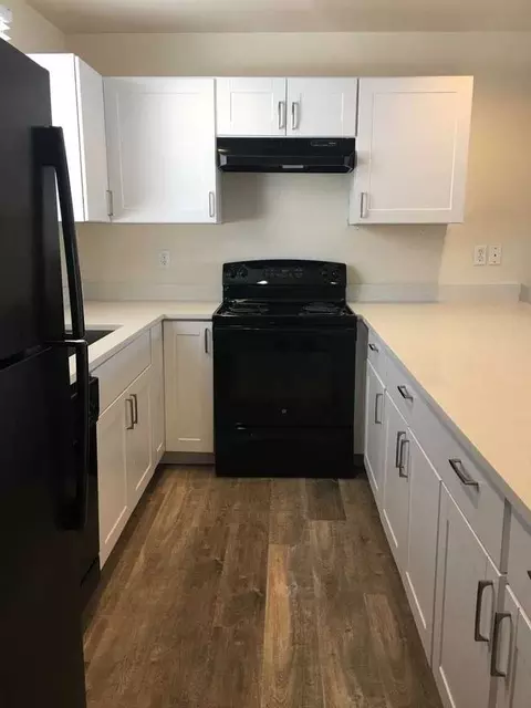 500 Red Table Dr, Gypsum, CO 81637