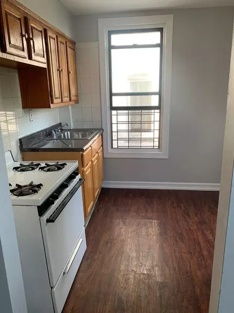 280 Hawthorne Ave, Yonkers, NY 10705