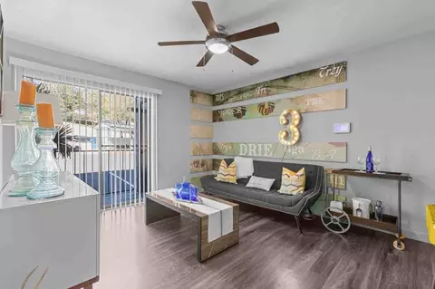 2317 S Pleasant Valley Rd, Austin, TX 78741 photo 4