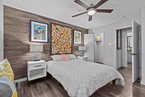2317 S Pleasant Valley Rd, Austin, TX 78741 photo 6