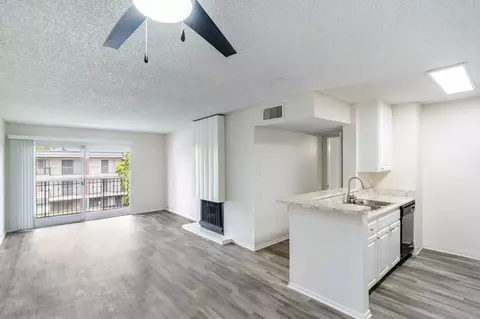 2235 W Broadway, Anaheim, CA 92804 photo 54
