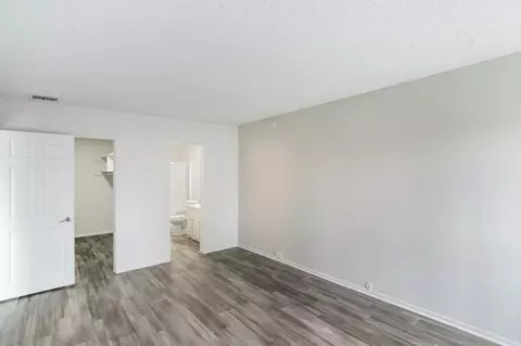 2235 W Broadway, Anaheim, CA 92804 photo 63