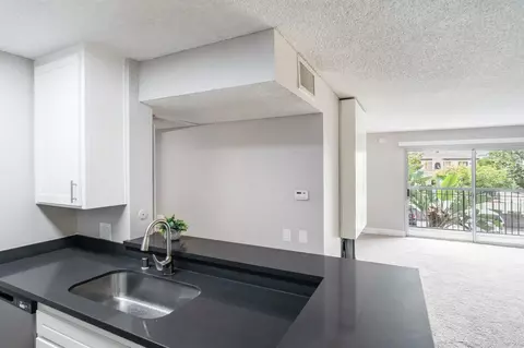 2235 W Broadway, Anaheim, CA 92804 photo 47