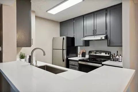 2235 W Broadway, Anaheim, CA 92804 photo 14