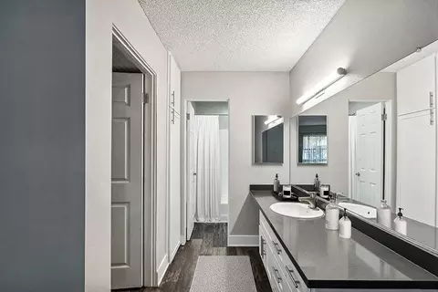 2235 W Broadway, Anaheim, CA 92804 photo 9