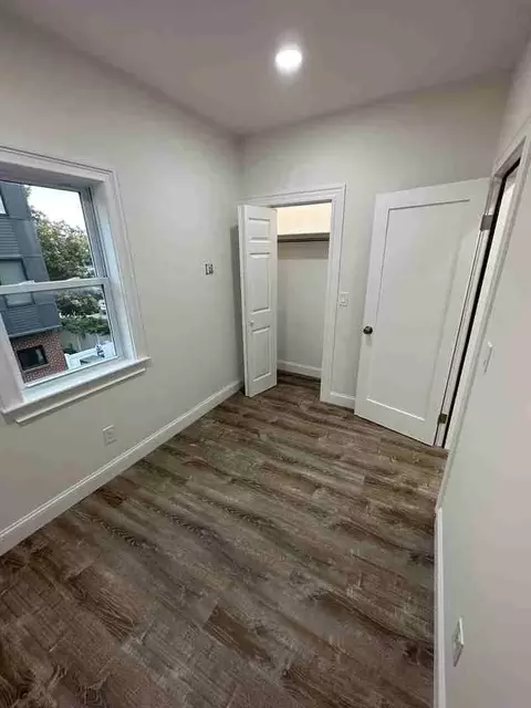 98 George St, Boston, MA 02119 photo 11